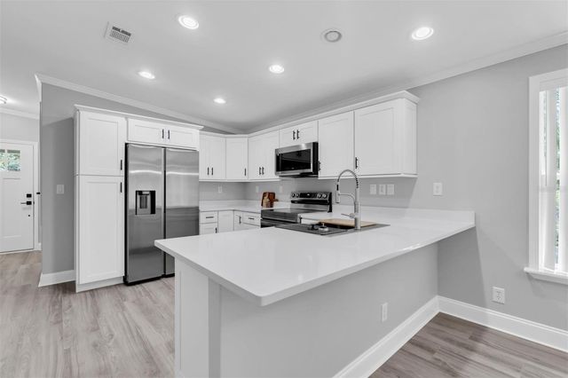 508 WASHINGTON AVENUE, Oldsmar, FL 34677