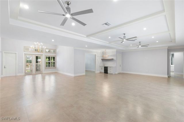 1086 Michigan AVE, Naples, FL 34103