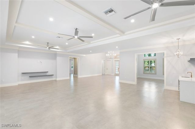 1086 Michigan AVE, Naples, FL 34103