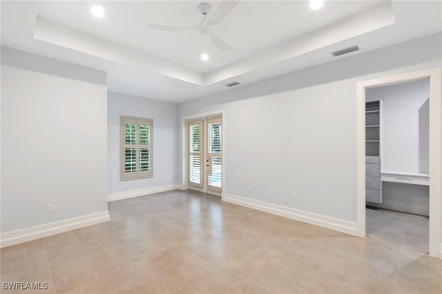 1086 Michigan AVE, Naples, FL 34103