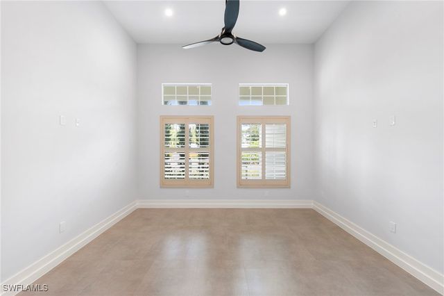 1086 Michigan AVE, Naples, FL 34103