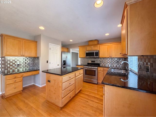 1267 Ne MORNING SUN Dr, Hillsboro, OR 97124