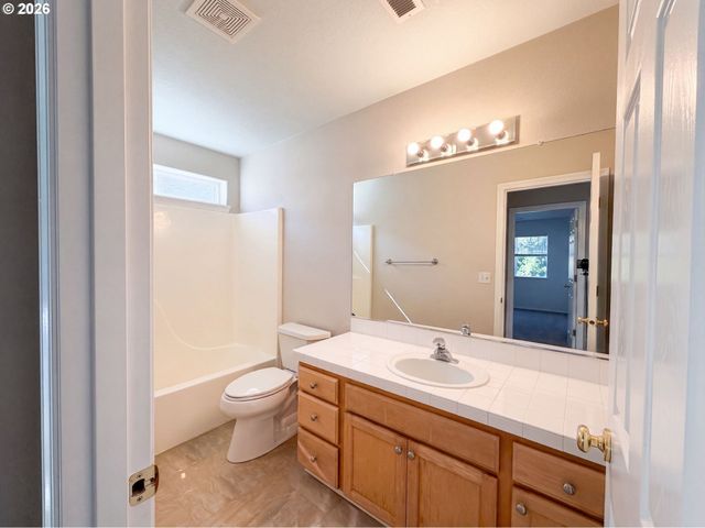 1267 Ne MORNING SUN Dr, Hillsboro, OR 97124