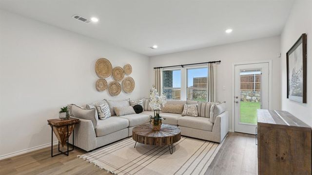 10421 Red Thistle Drive, Oklahoma City, OK 73114