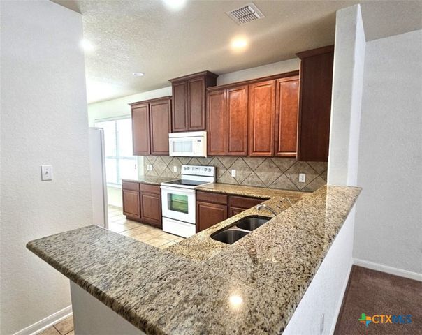 213 Ranch House Road, Cibolo, TX 78108