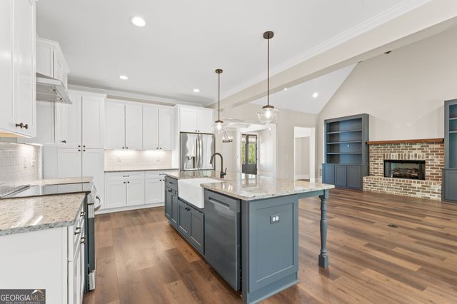 200 River Trail, Ball Ground, GA 30107