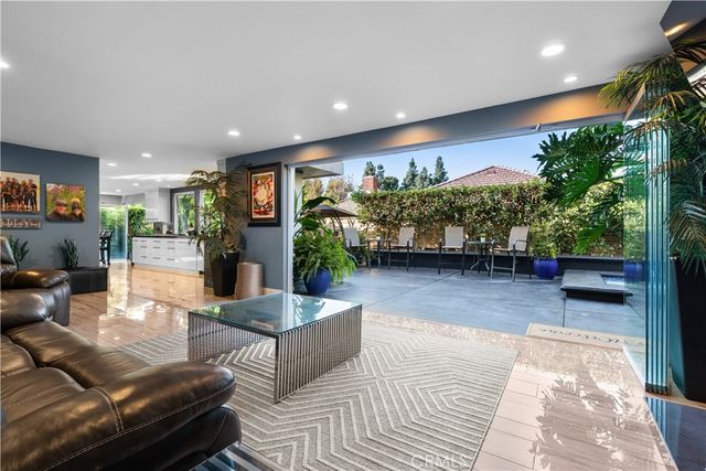 1124 Dennis Drive, Costa Mesa, CA 92626