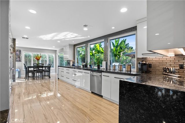 1124 Dennis Drive, Costa Mesa, CA 92626