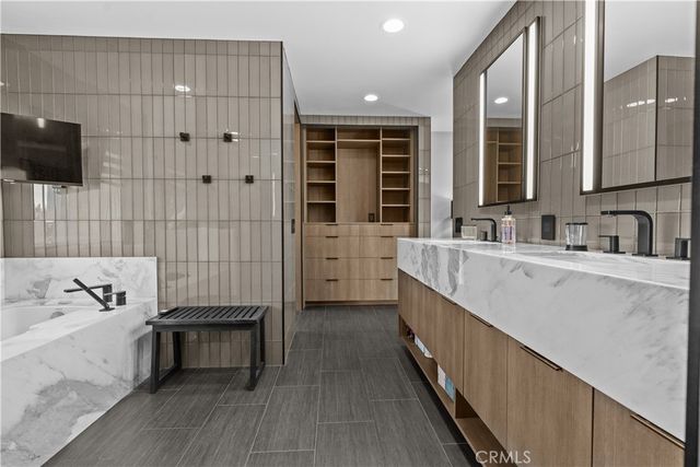 1124 Dennis Drive, Costa Mesa, CA 92626