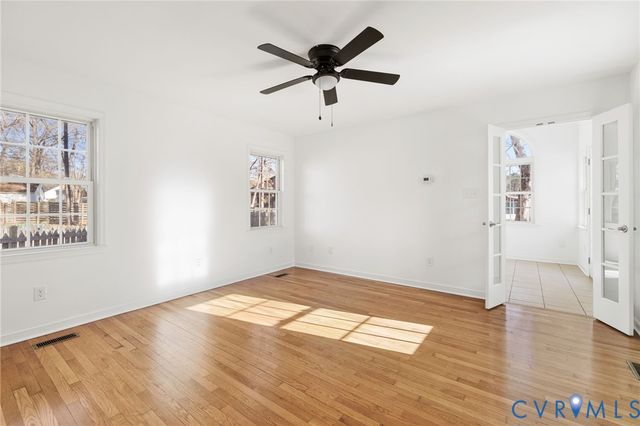 2454 Crowncrest Dr, Henrico, VA 23233