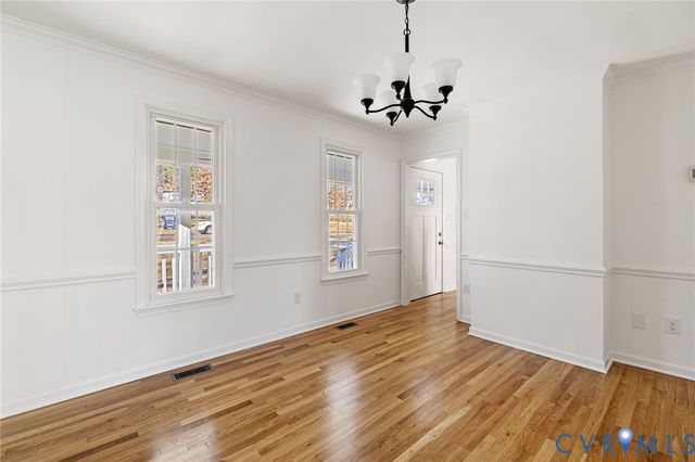 2454 Crowncrest Dr, Henrico, VA 23233