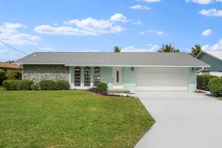 1559 SW Dyer Point Road, Palm City, FL 34990