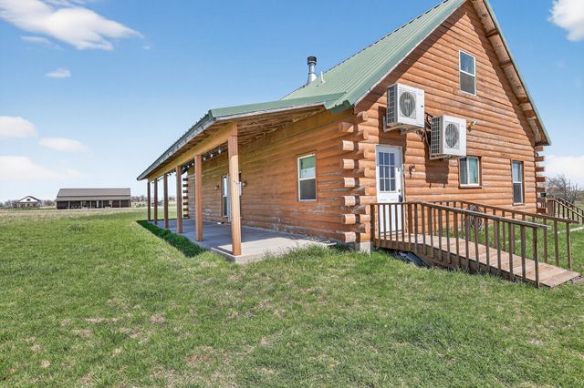 131 Hawk Ridge Road, Decatur, TX 76234