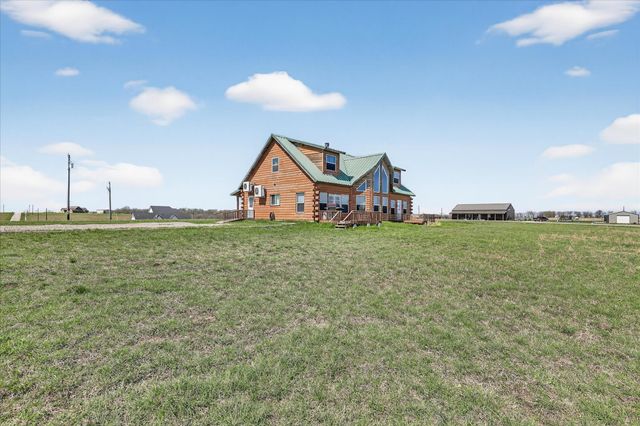 131 Hawk Ridge Road, Decatur, TX 76234