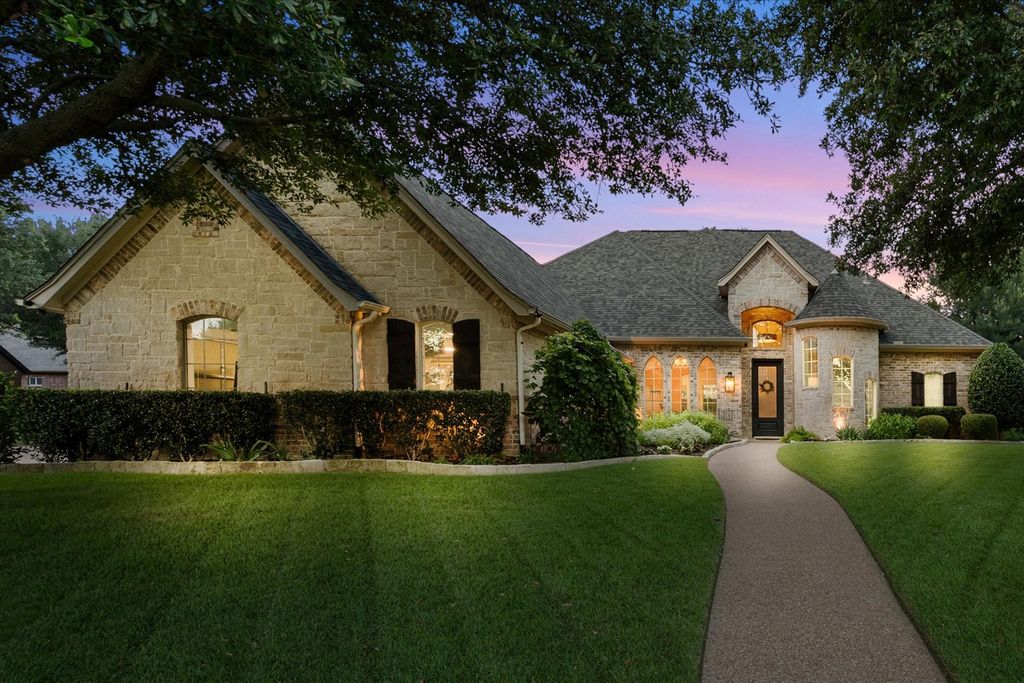 4105 Water Park Circle, Mansfield, TX 76063