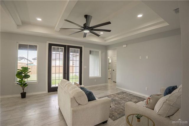 806 Beanka Drive, La Feria, TX 78559