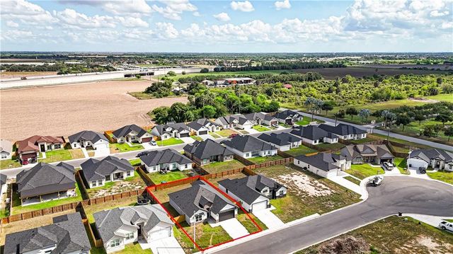 806 Beanka Drive, La Feria, TX 78559