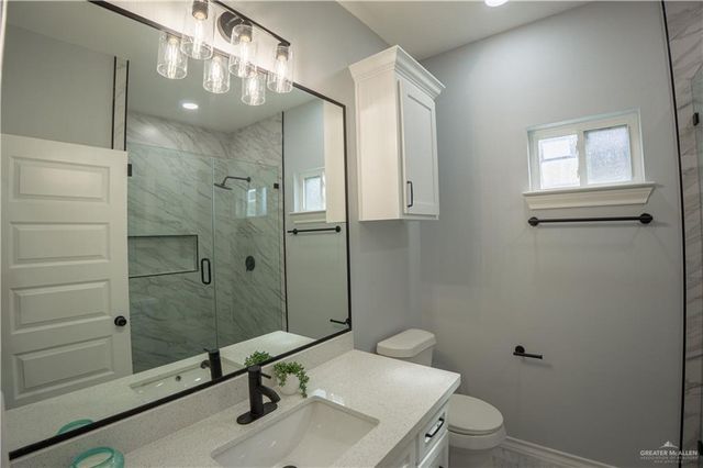 806 Beanka Drive, La Feria, TX 78559