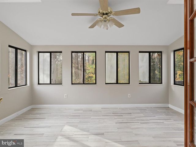 8463 MONARCH CT, Annandale, VA 22003