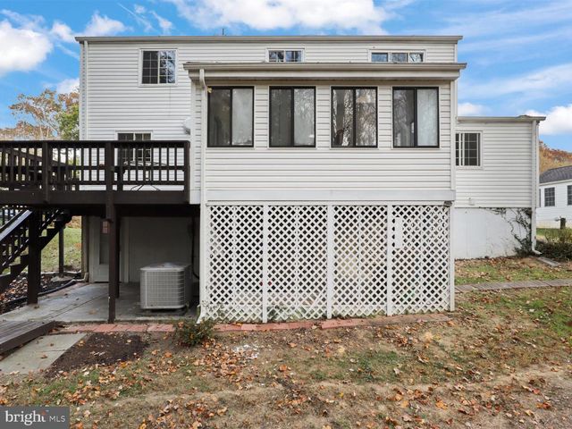 8463 MONARCH CT, Annandale, VA 22003