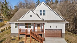 2621 Berkley Drive, Chattanooga, TN 37415