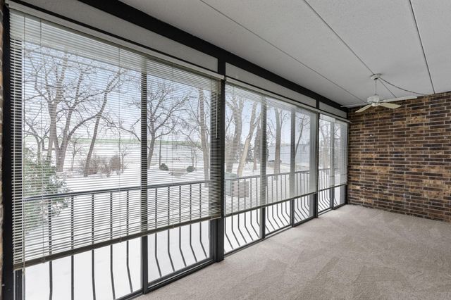 7200 Cahill Road 100, Edina, MN 55439