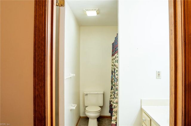 2847 Decatur DR, Hayes, VA 23072