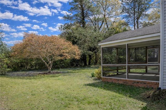 2847 Decatur DR, Hayes, VA 23072