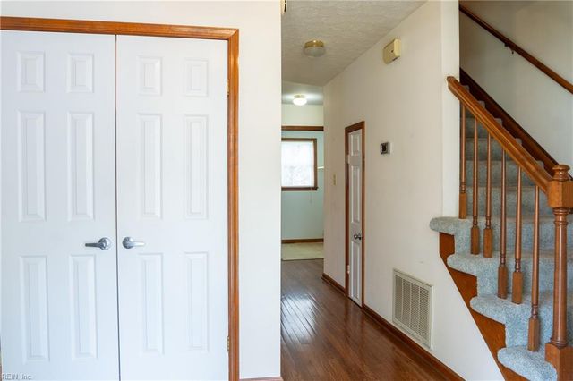 2847 Decatur DR, Hayes, VA 23072