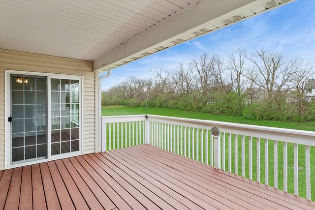 355 Garden Circle, Yorkville, IL 60560