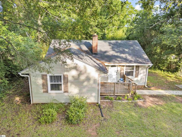 104 Carolyn Drive, Spartanburg, SC 29306