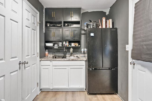 104 Carolyn Drive, Spartanburg, SC 29306