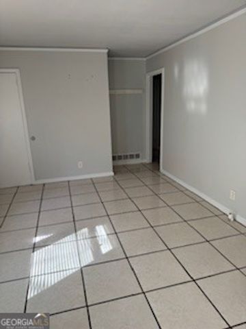 4226 Oakview Drive, Forest Park, GA 30297