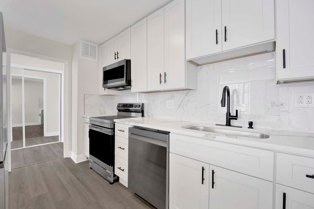 5455 N Sheridan Road 3506, Chicago, IL 60640