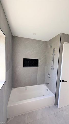 5279 Stratford CT, Cape Coral, FL 33904