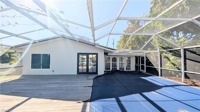 5279 Stratford CT, Cape Coral, FL 33904