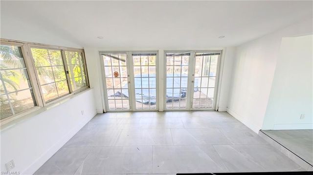 5279 Stratford CT, Cape Coral, FL 33904