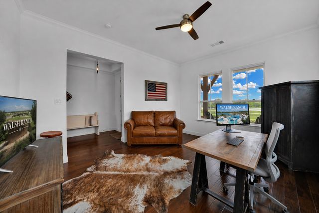 13616 Walsh Avenue, Fort Worth, TX 76008