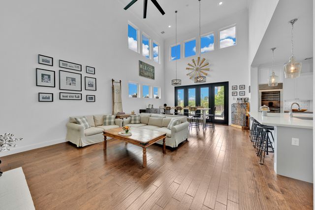 13616 Walsh Avenue, Fort Worth, TX 76008