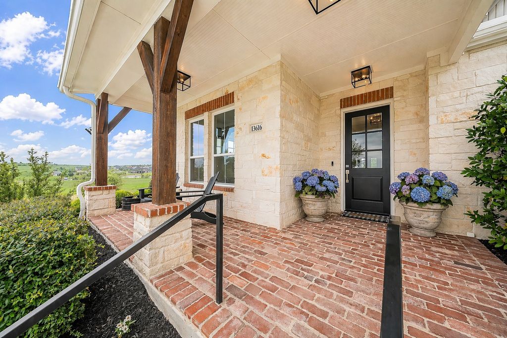 13616 Walsh Avenue, Fort Worth, TX 76008 — photo 3