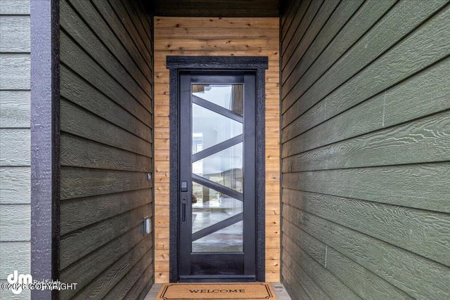 1893 W Cashatt Avenue, Wasilla, AK 99645