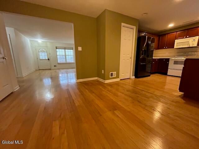 33 Morning Glory Way, Rotterdam, NY 12303