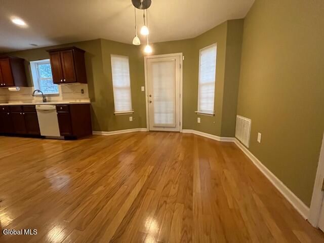 33 Morning Glory Way, Rotterdam, NY 12303