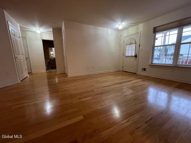 33 Morning Glory Way, Rotterdam, NY 12303