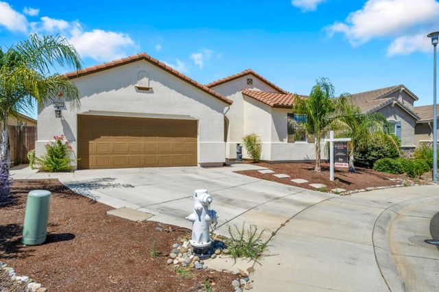 9475 Pasaje Pl, Elk Grove, CA 95624