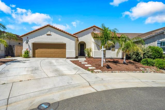 9475 Pasaje Pl, Elk Grove, CA 95624