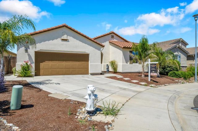 9475 Pasaje Pl, Elk Grove, CA 95624