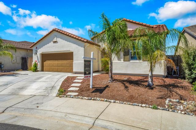 9475 Pasaje Pl, Elk Grove, CA 95624