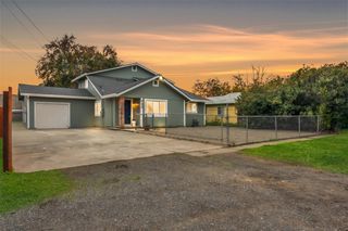 732 Santa Ana Ave, Sacramento, CA 95838