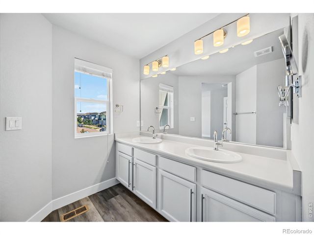 16073 E Warner Place, Denver, CO 80239